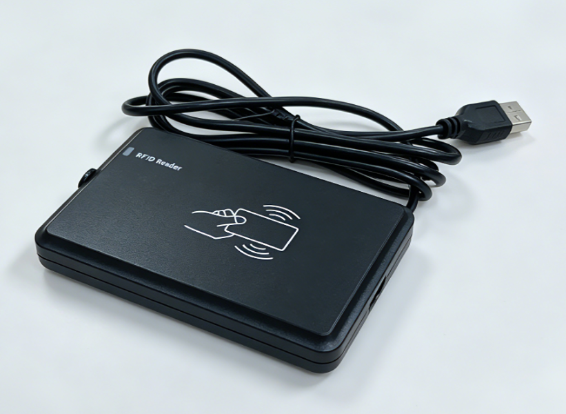 USB 桌面式 RFID 读卡器